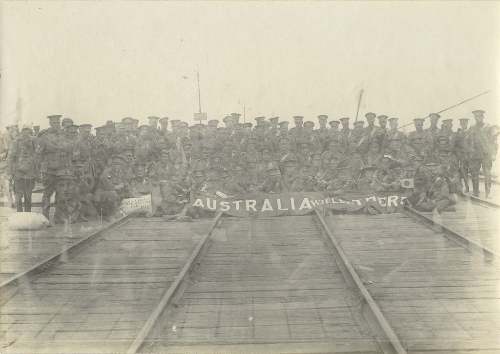 18.10.2021 · scuba divers who raised a rare wartime 'bouncing bomb' from the depths of a lake are dropping in at the de havilland aircraft museum where it is now on display. Soldiers waiting to board the troopship BALLARAT