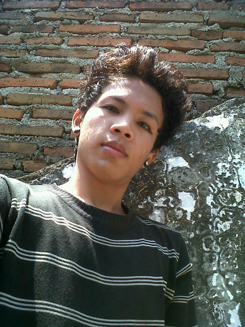 Sepertinya ini adalah ide ibu untuk menggunakan gambar cobek sebagai foto profil grup wa keluarga. Paling Bagus 23+ Foto Lucu Cowok Jelek - Koleksi Gambar Lucu