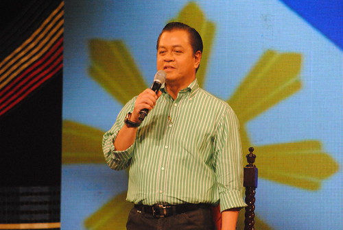 De castro discusses a massive relocation program involving 80 thousand families in the philippines as well as a community mortgage program for informal . Anchor Noli de Castro0dzMM's Halalan 2013 launch | Photo