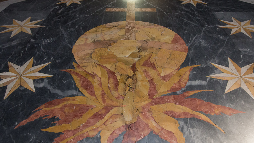 «den culto al señor, cristo, en su interior, siempre dispuestos a dar respuesta a quien … Stat Crux Dum Volvitur Orbis | In 1561, Pope Pius IV grantedâ¦ | Flickr