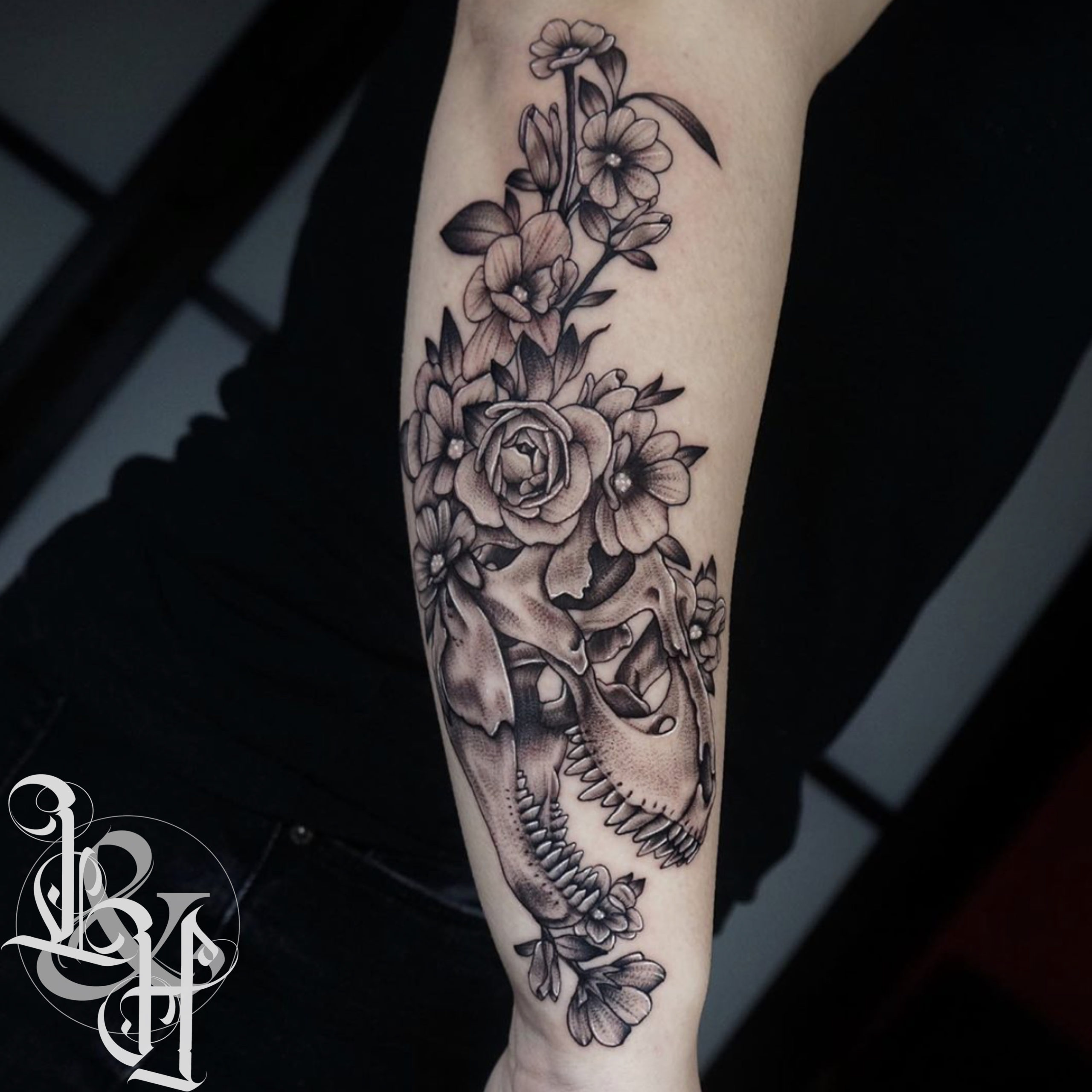 Black And Grey T-Rex Skull And Flowers Tattoo - Love N Hate 2560_x_2560_jpg