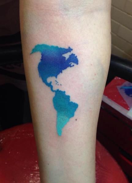 1 tatuaje de mapa del mundo tamaño: Tatuajes De Mapas Tatuajes Logia Barcelona