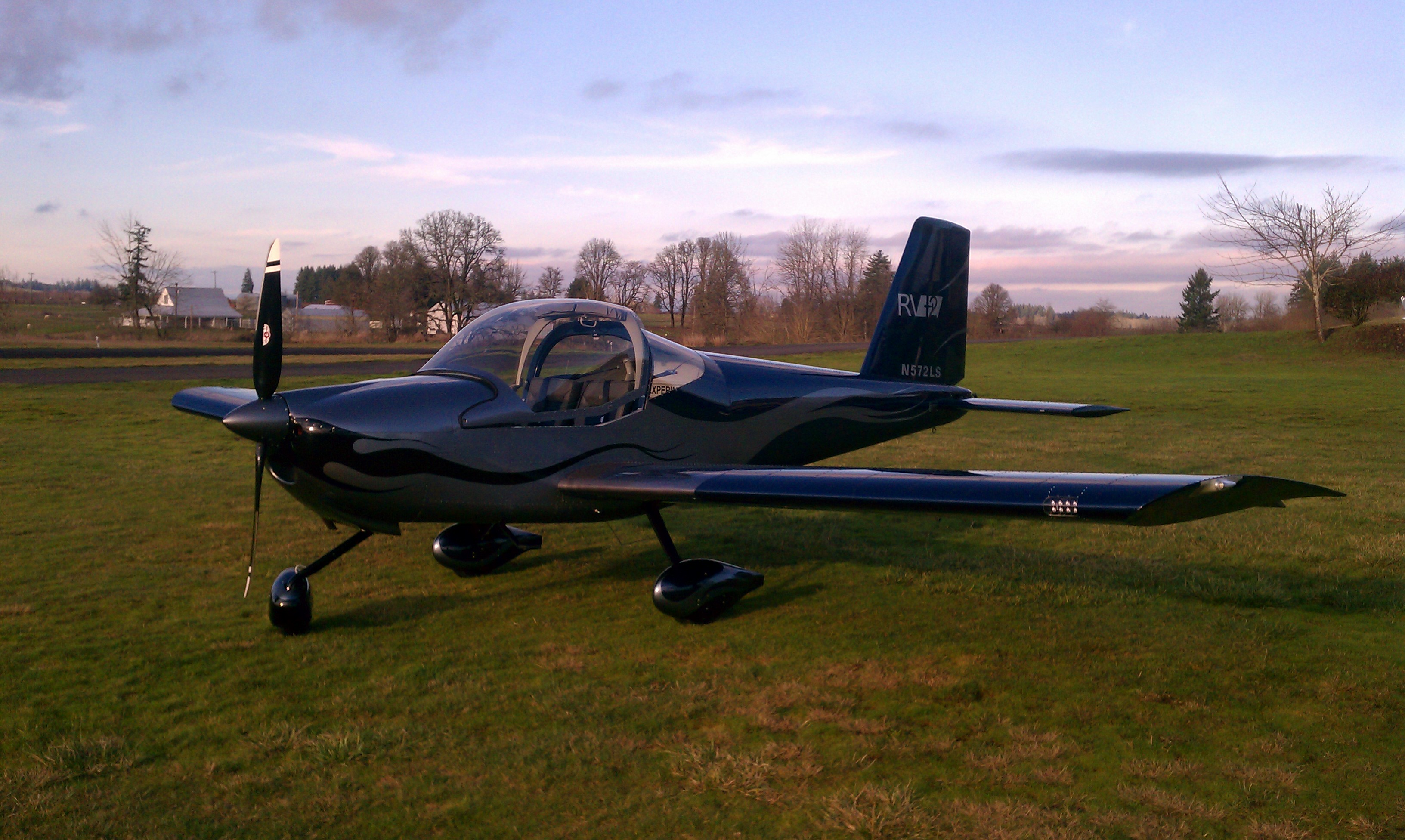 Beautiful RV12 Kit Plane Looking To The Sky
