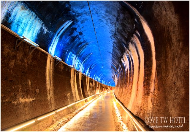 【苗栗私房景點】功維敘隧道 @ 穿越時光走在夢幻的七彩隧道