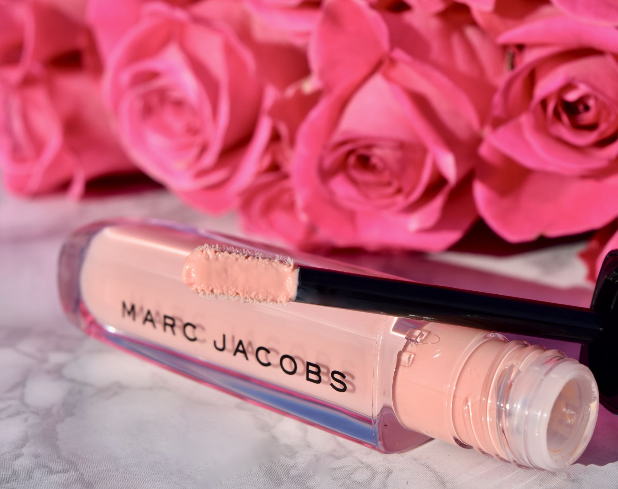 A very happy lohri, pongal, makar sankranti everyone! Marc Jacobs Beauty Enamored Hi Shine Lip Lacquer Lip Gloss Moonglow The Luxe List