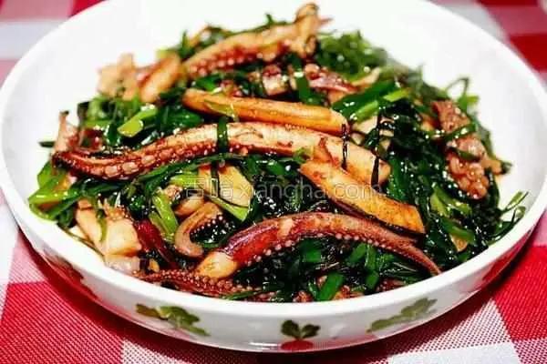 韭菜和它是绝配，鲜嫩美味，男人吃了长精力，女人多吃美白还瘦身