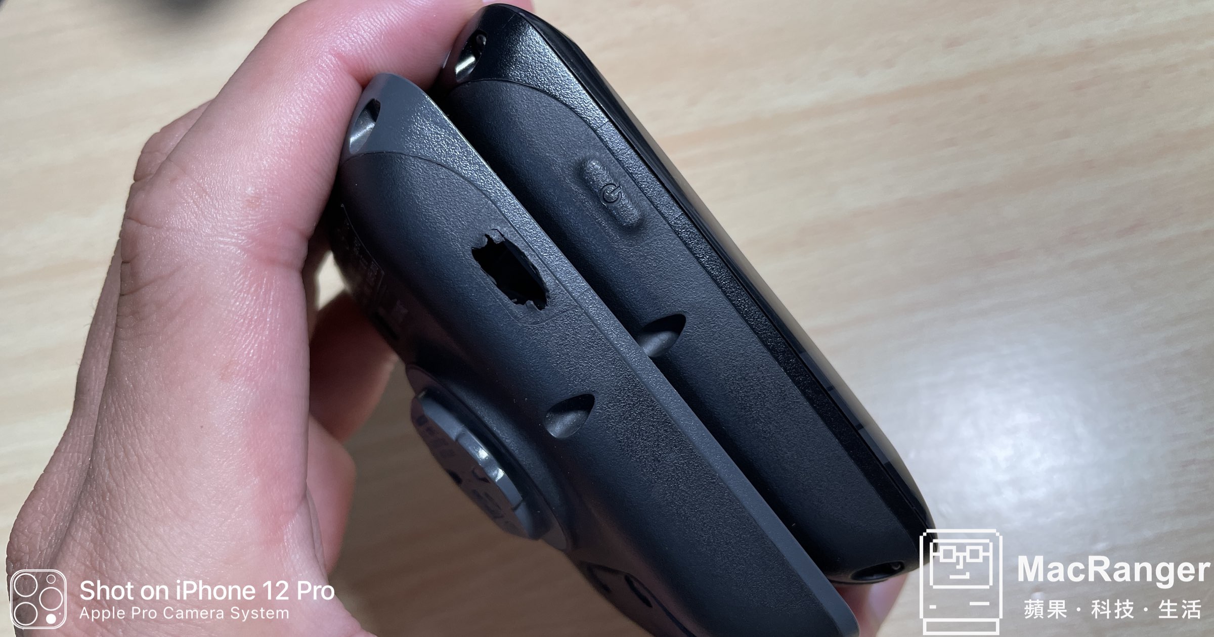 GARMIN Edge 810 維修電源鍵損壞 以及 更換電池