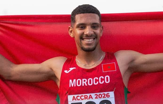 المغربي عماد بوشجدة بطلا للعالم في سباق 800 متر