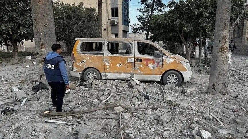 المعمداني.. 3 سنوات على مجزرة إسرائيلية حصدت مئات الفلسطينيين في غزة المعمداني.. 3 سنوات على مجزرة إسرائيلية حصدت مئات الفلسطينيين في غزة