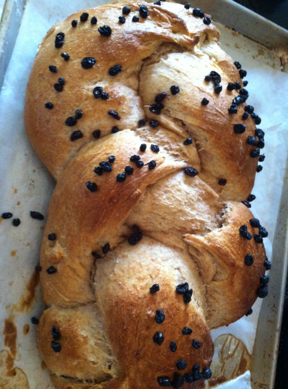 Finnish Sweet Cardamom Raisin Bread