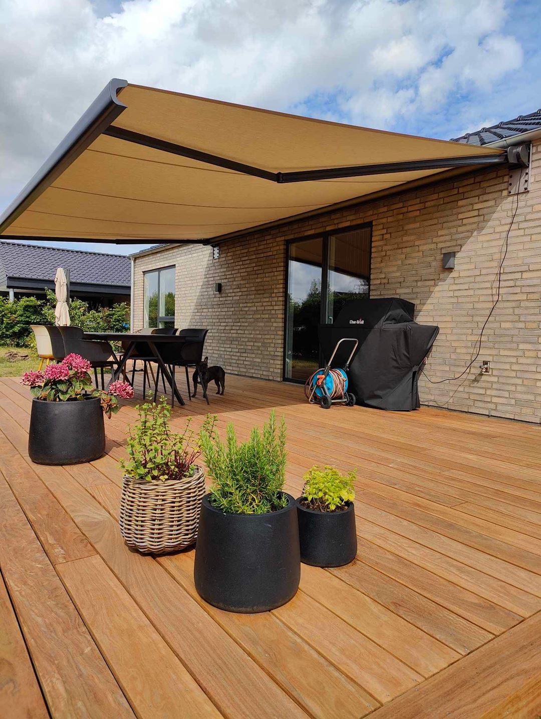 Kassettemarkise til terrasse