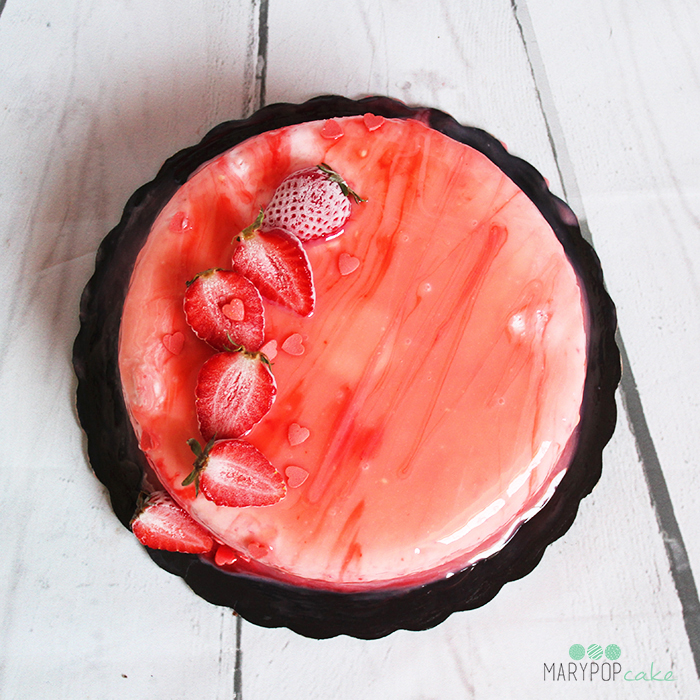 Torta Semifreddo Alle Fragole Con Glassa A Specchio Marypopcake