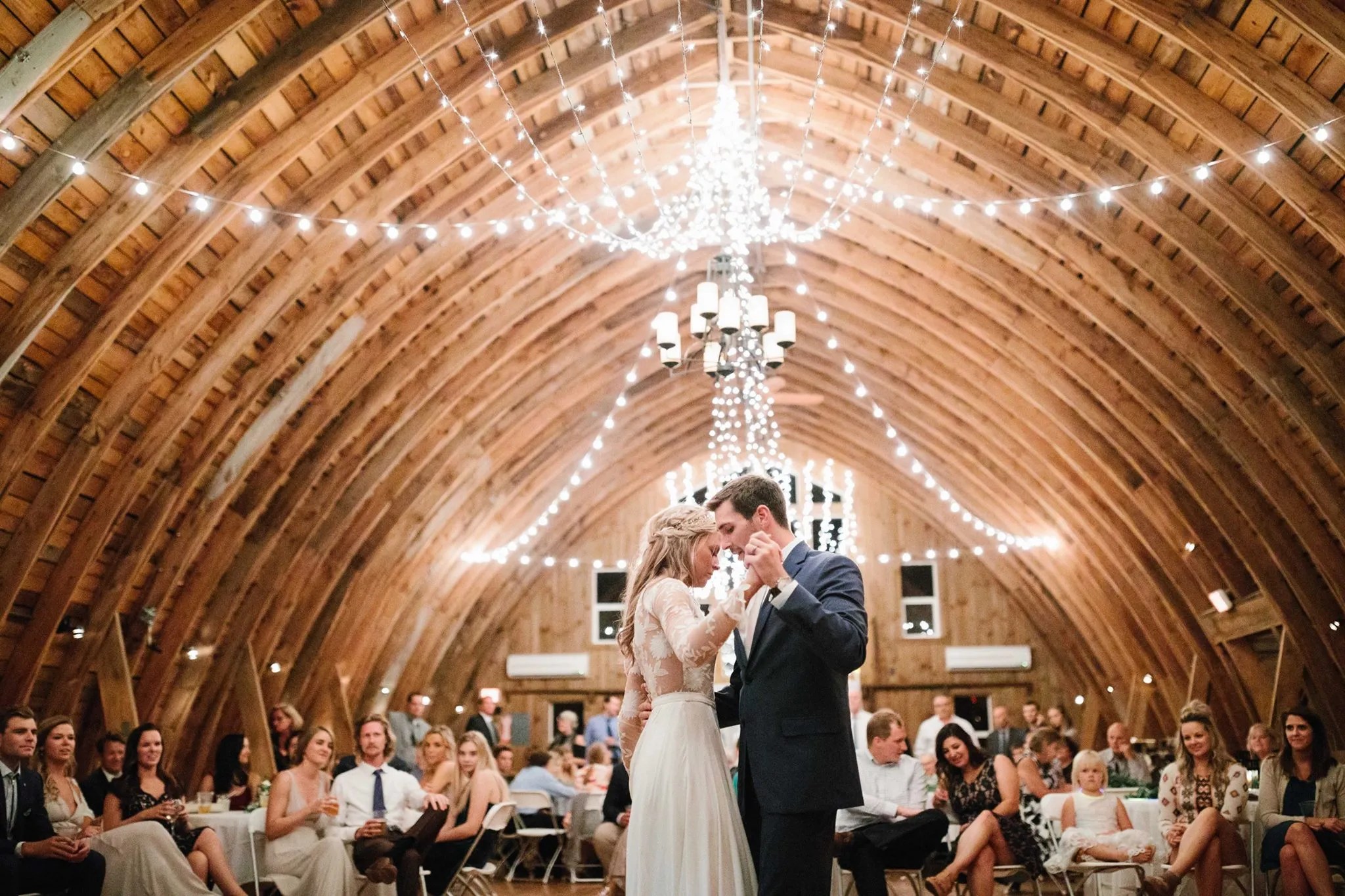 Rubies & rust is a barn wedding venue 40 minutes from twin cities, minnesota. The Barn at Five Lakes Resort | Reception Venues - Frazee