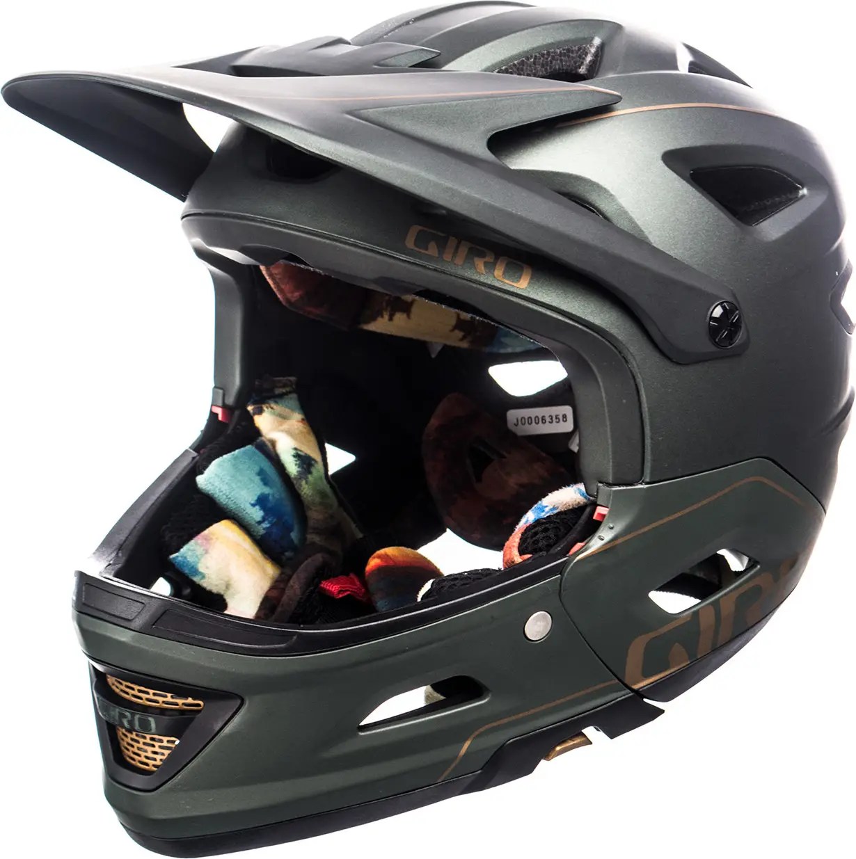 Webselon la pratique on retrouve 3 typologies de casques : Casque avec Mentonnière Amovible GIRO Switchblade MIPS Vert | Alltricks.fr