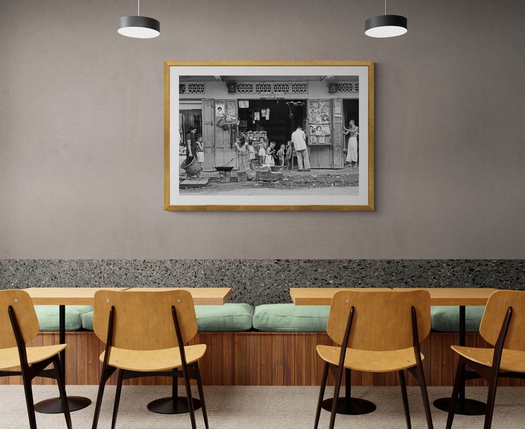 ▷ Famiglia Numerosa, Bangkok 1958 By Fabrizio La Torre, 1958 | Photography | Artsper (1334415) 608_x_745_jpg