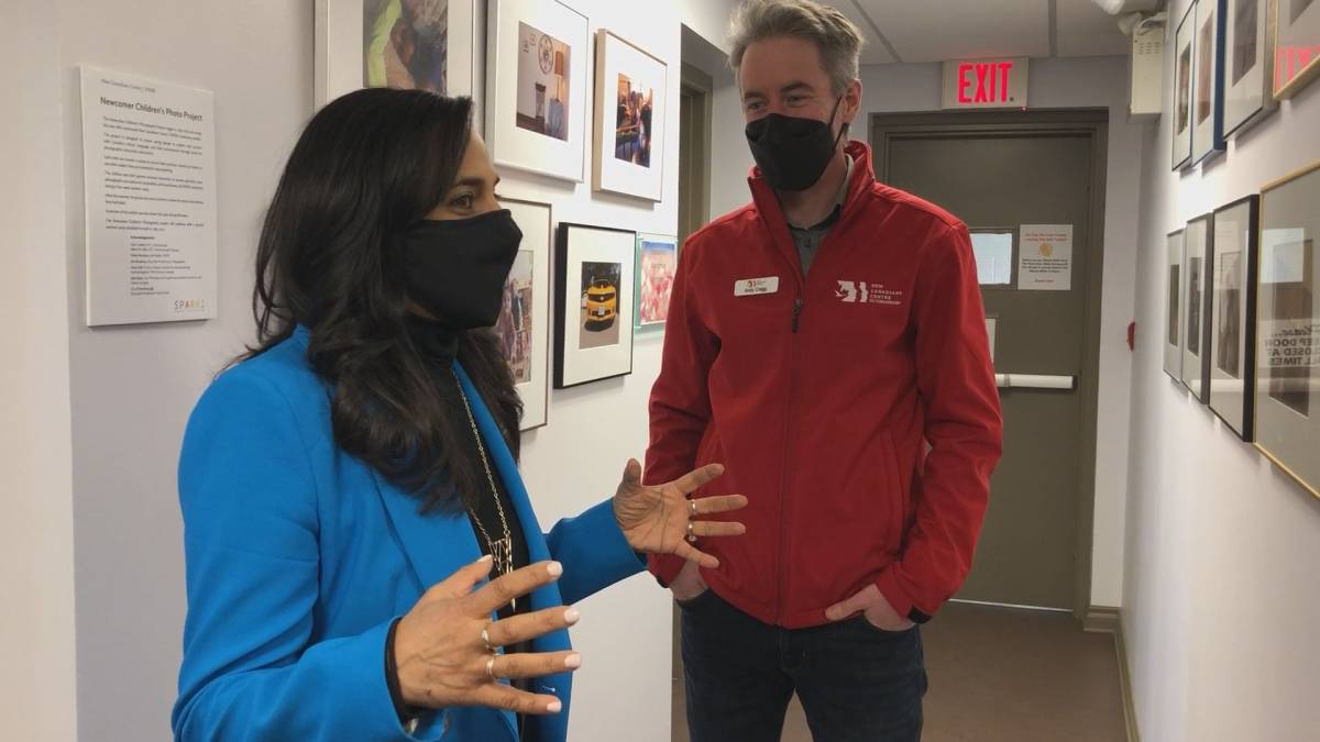 Click to play video: 'National Defence Minister visits New Canadians Centre in Peterborough'