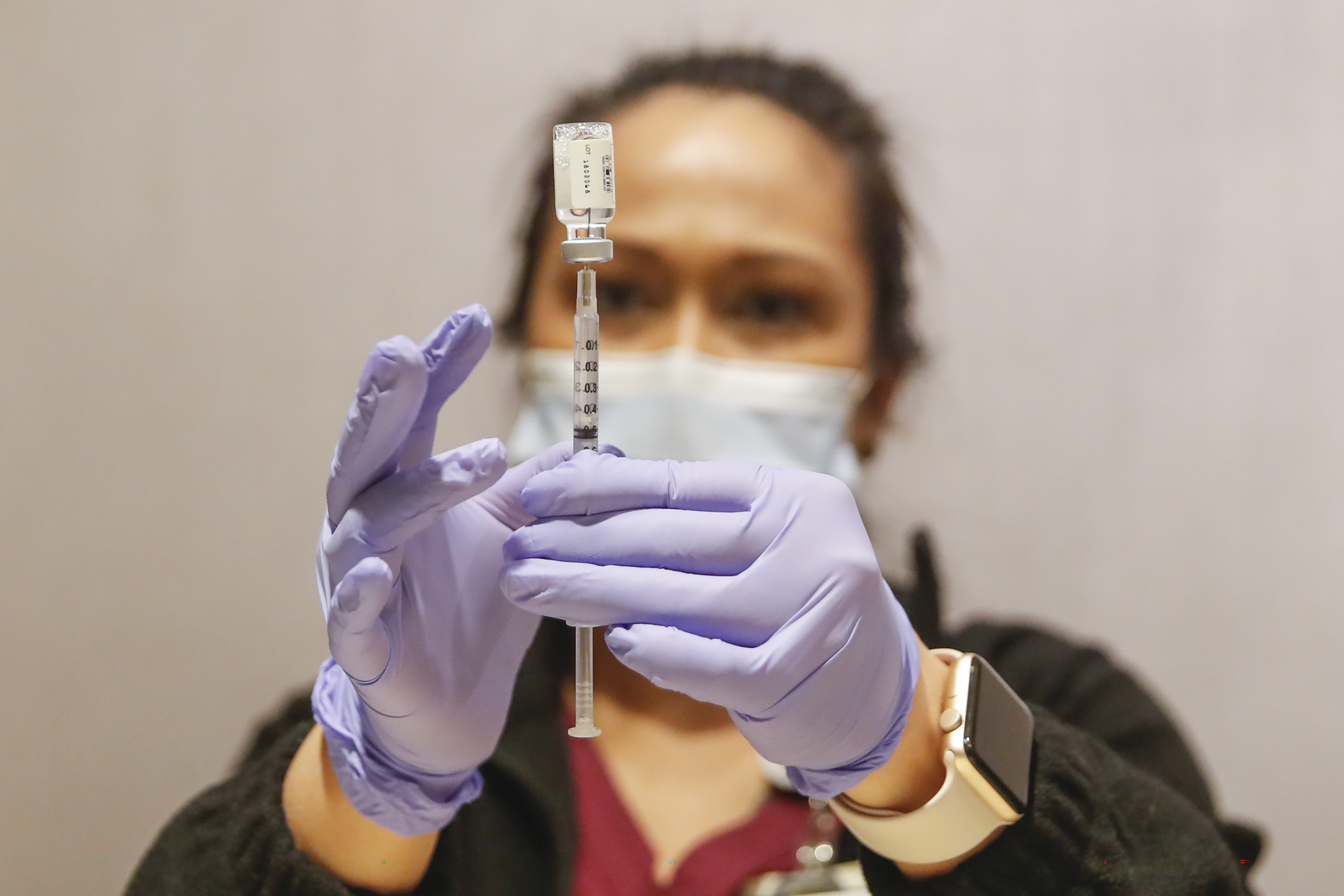 Illinois Coronavirus Updates: Chicago's Phase 1C, Schaumburg COVID Vaccine Site - Vimarsana News