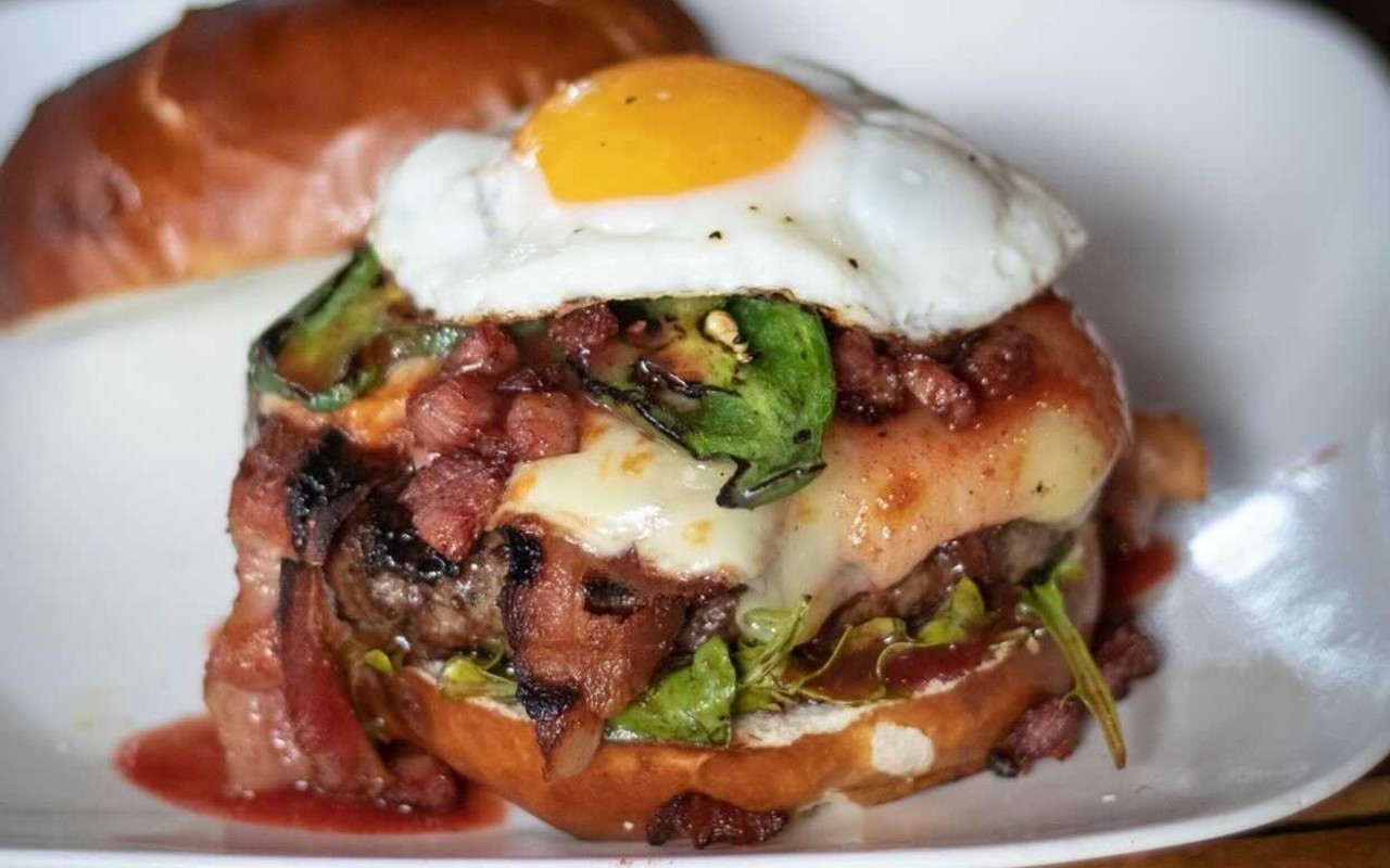 Chicago Burger Voted Among Best in the U.S.: Report - Vimarsana News
