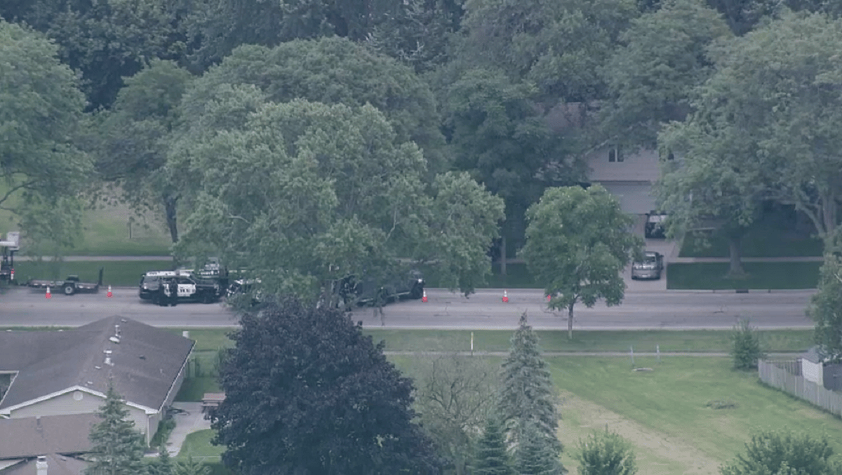 Suspect in custody after standoff in Schaumburg following shooting – NBC Chicago