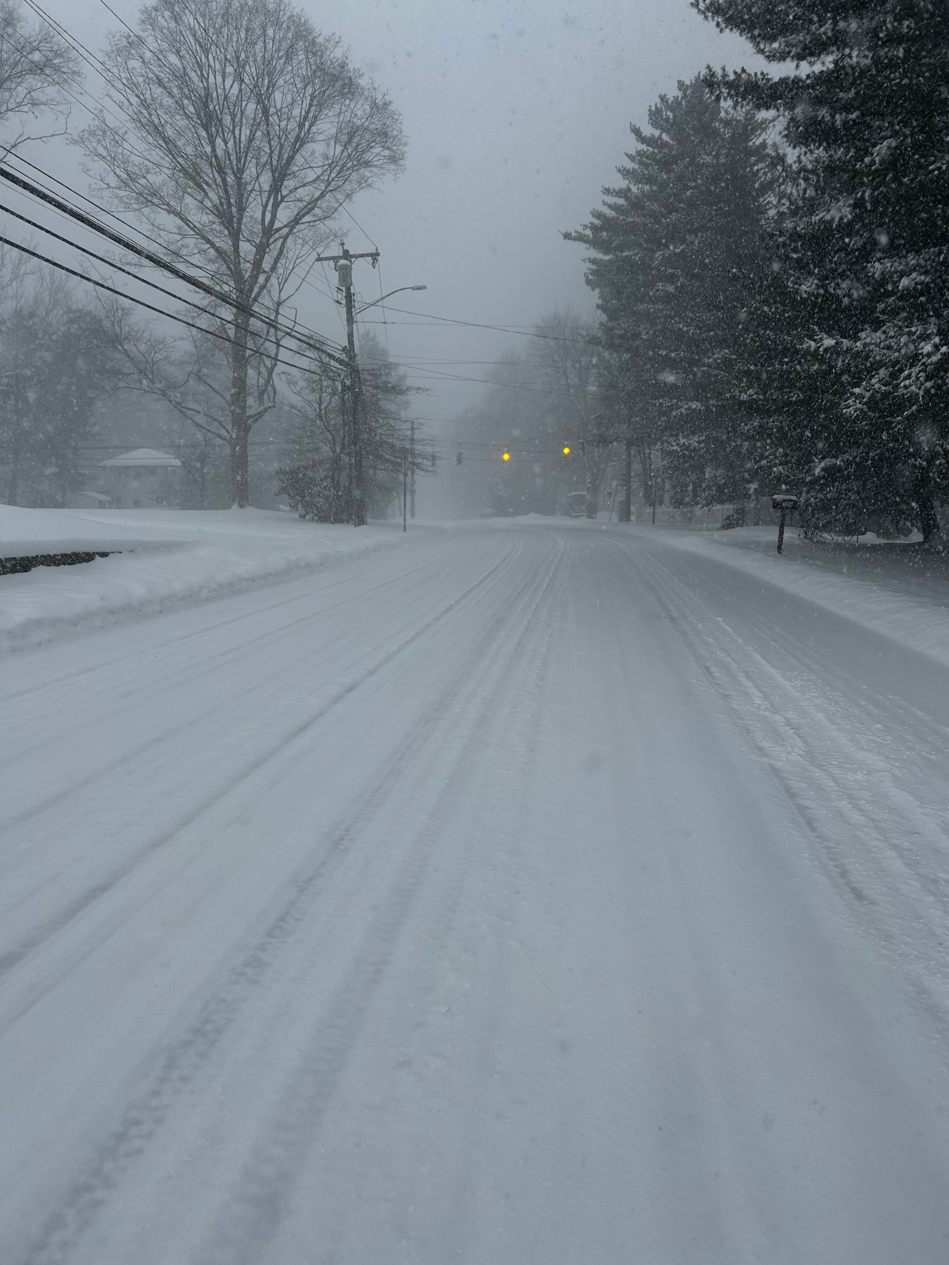 Major snowstorm dumps more than 18″ in parts of Connecticut