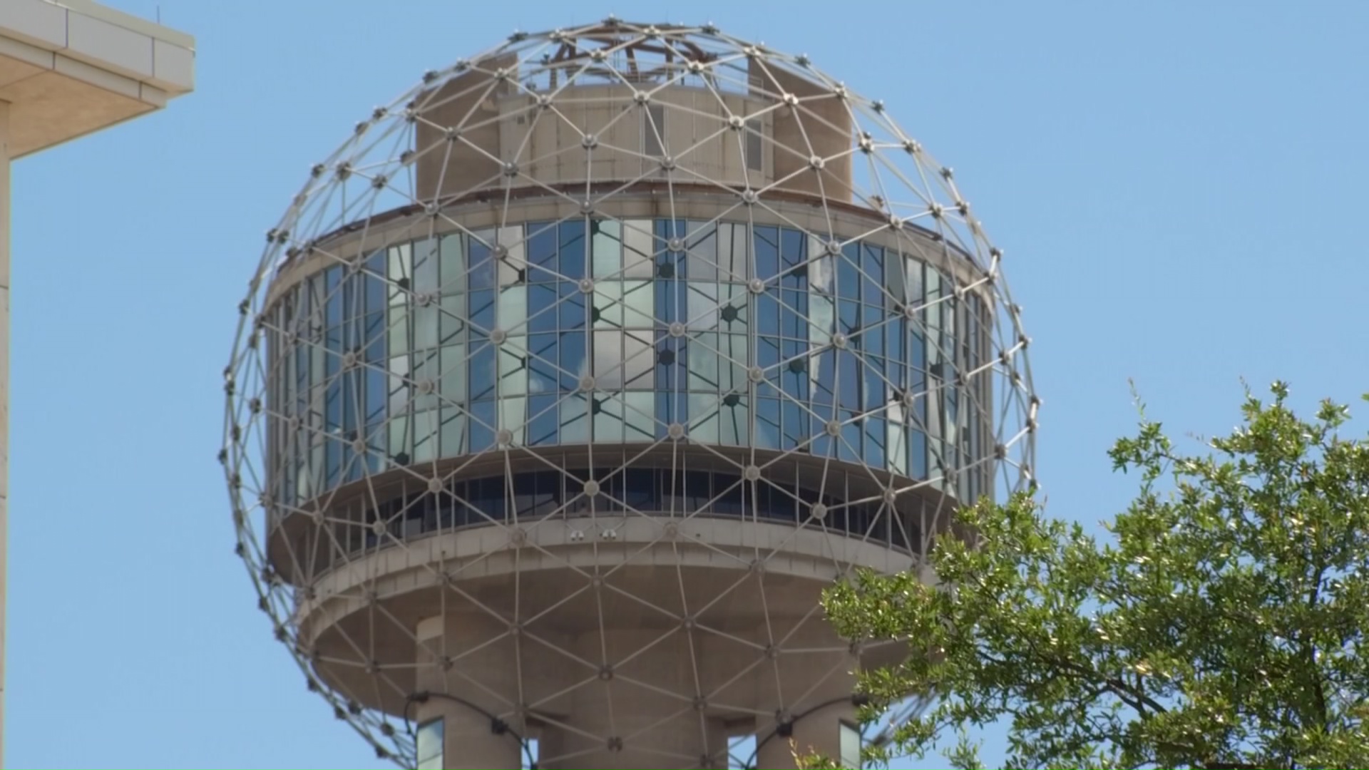 Reunion Tower Celebrates 43rd Birthday With Public Celebration - Vimarsana News