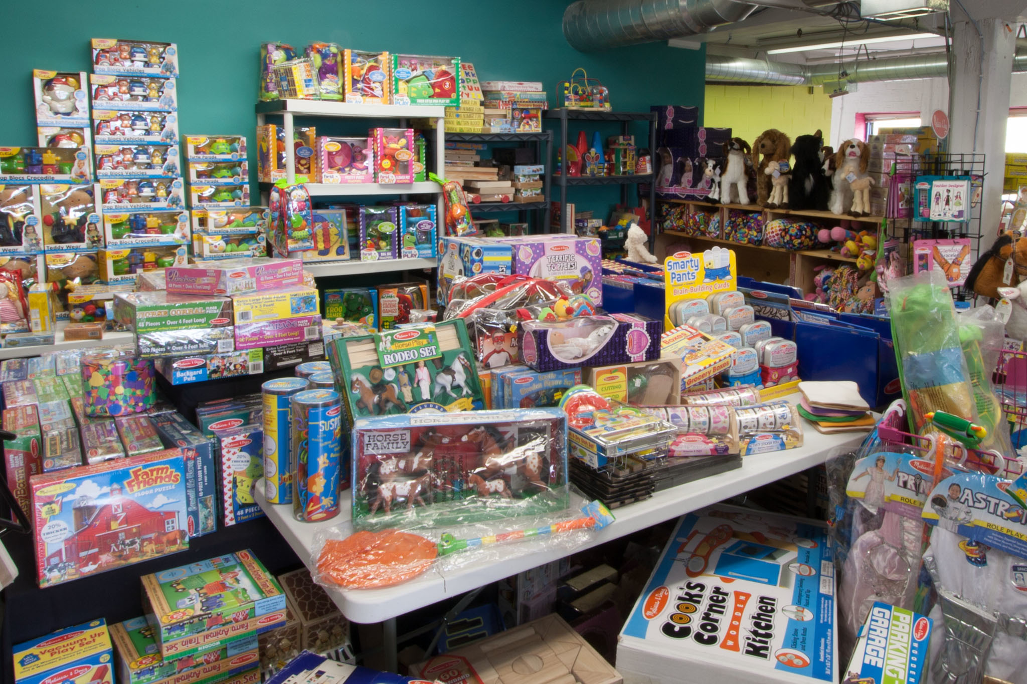 Genesis Art Supply Shopping In Bucktown Chicago