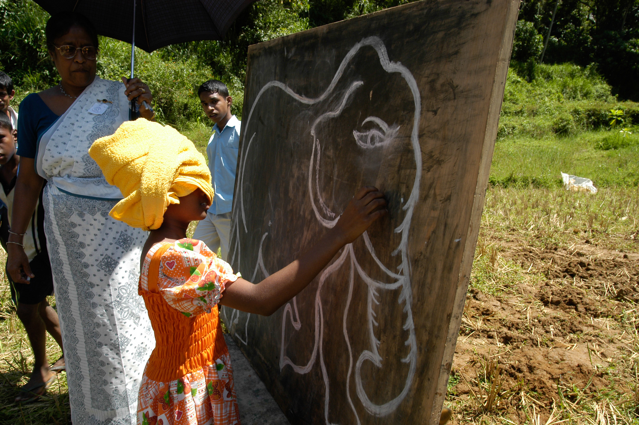 When it comes to the best old hindi songs, rajesh khanna comes first in mind.rajesh khanna was a bollywood actor, born in amritsar, who appeared in more than 85 old hindi movies.he was very famous for his fabulous acting and … Welcoming the New Year (Avurudu) in Sri Lanka