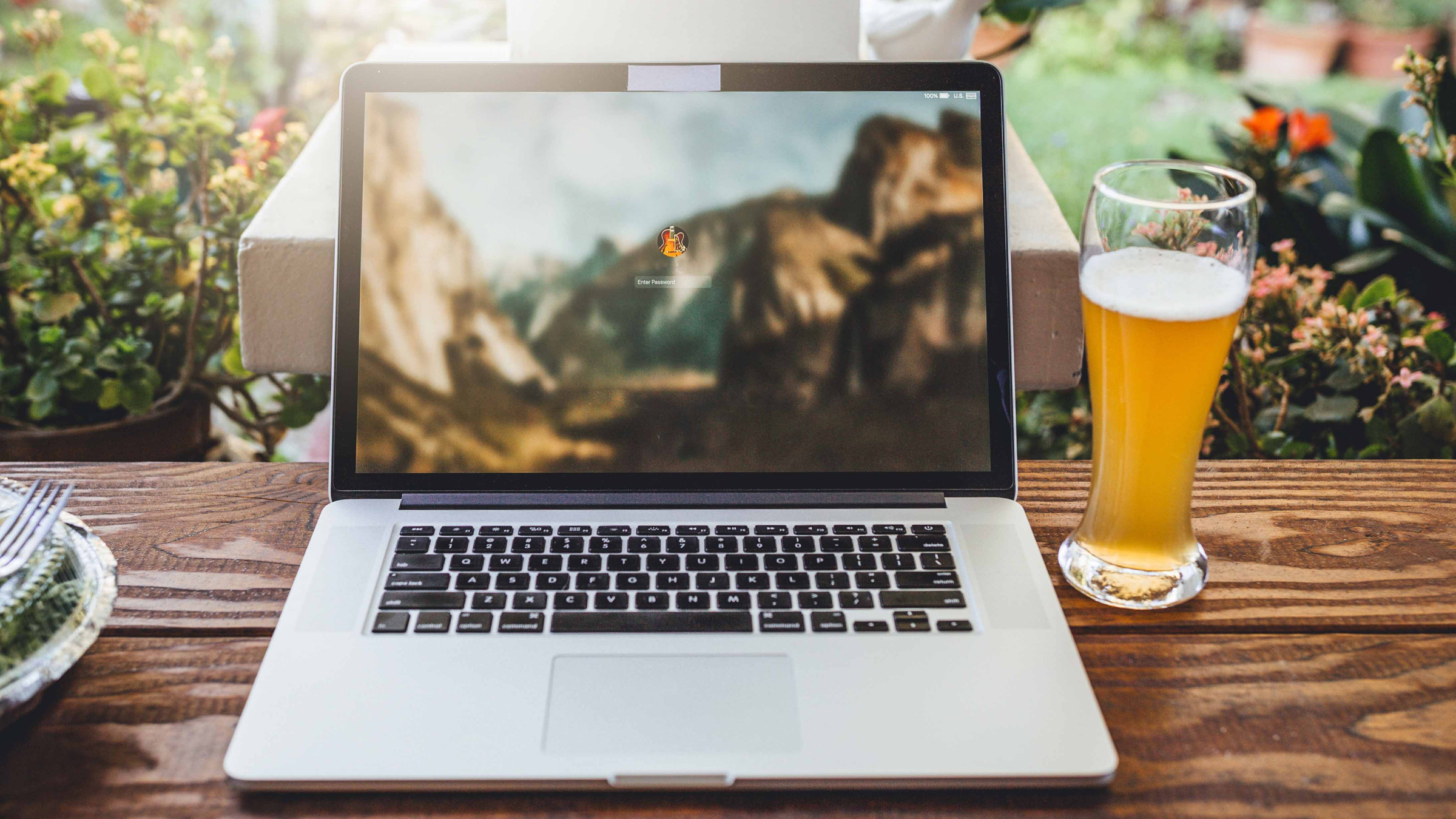 Try your hand at these popular online favorites that won't cost you a dime. 5 Best Online Drinking Games To Play Over Zoom