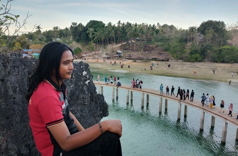 Pengunjung Wisata Batu Sori Tak Seramai Dulu - MEDIAKENDARI