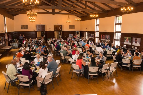 Sacramento County residents listen to powerful public radio stories on hunger in our neighborhoods, share ideas for solutions and get involved. Photo Credit: Steve Fisch, FischPhoto.com