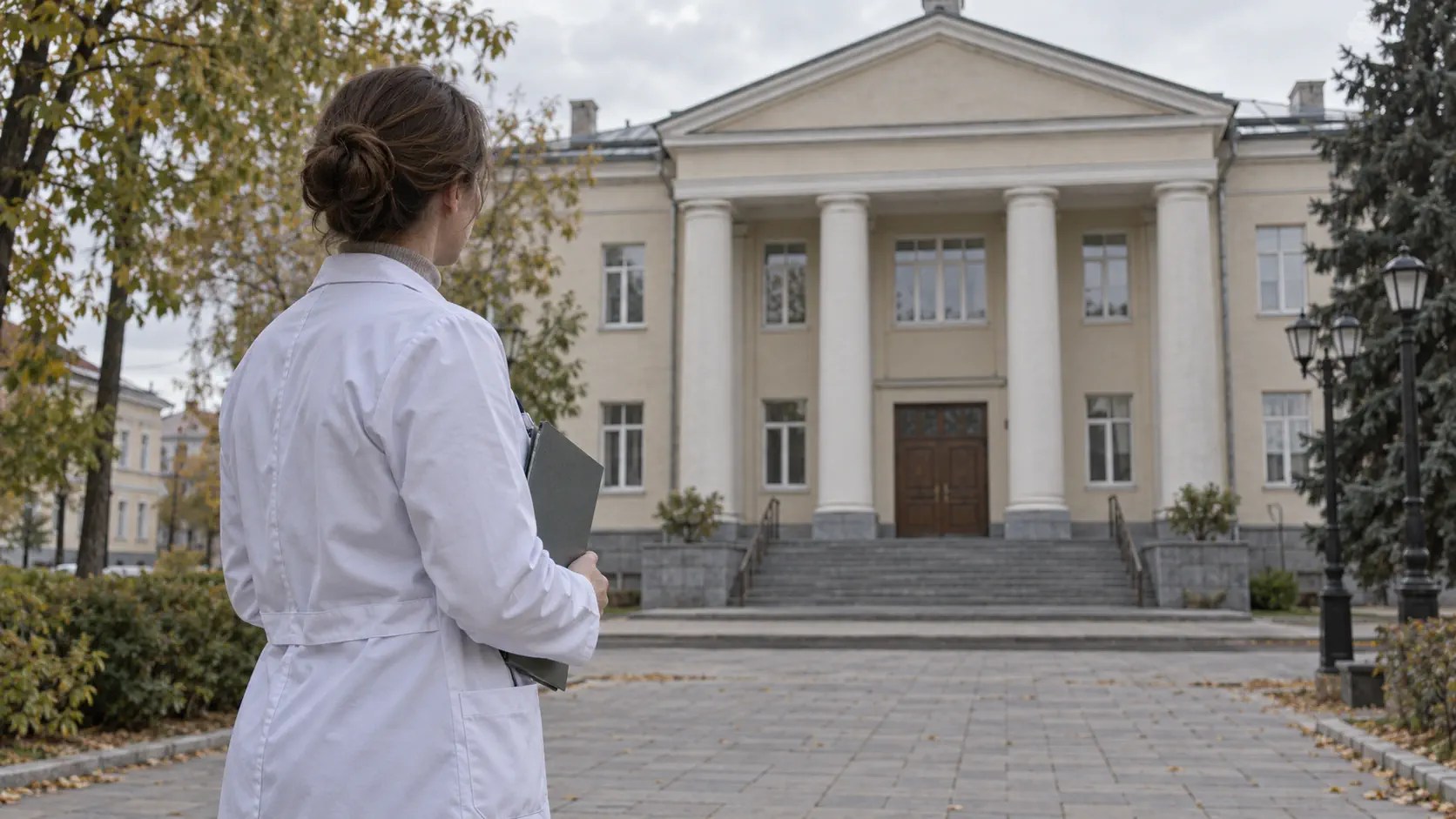 Суд взыскал с пациентки 28 тысяч рублей за оскорбление врача в Лабытнанги