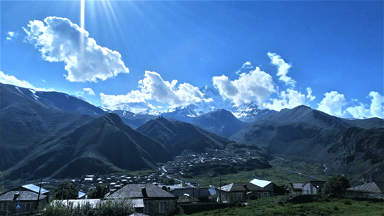 Photo Цены от 13 363 р. Ekskursiya V Kazbegi 40 Oplatit Zabronirovat