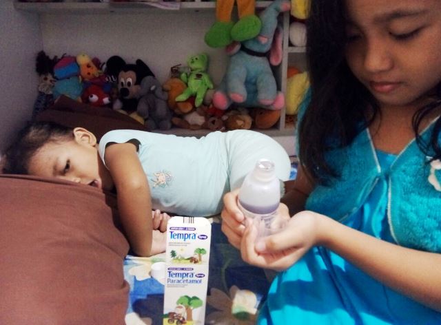 Foto Lucu Obat Penurun Panas