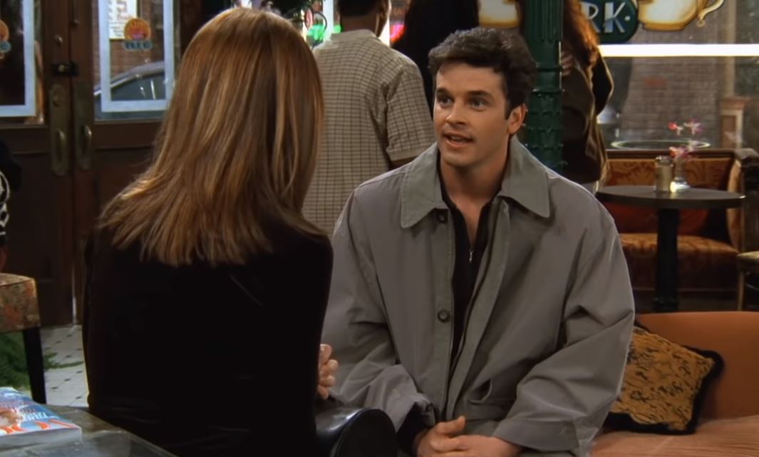Ross was probably right to be worried about Mark and Rachel in Friends ...