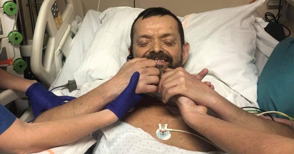 Icelandic man has world's first double arm and shoulder transplant | Metro News