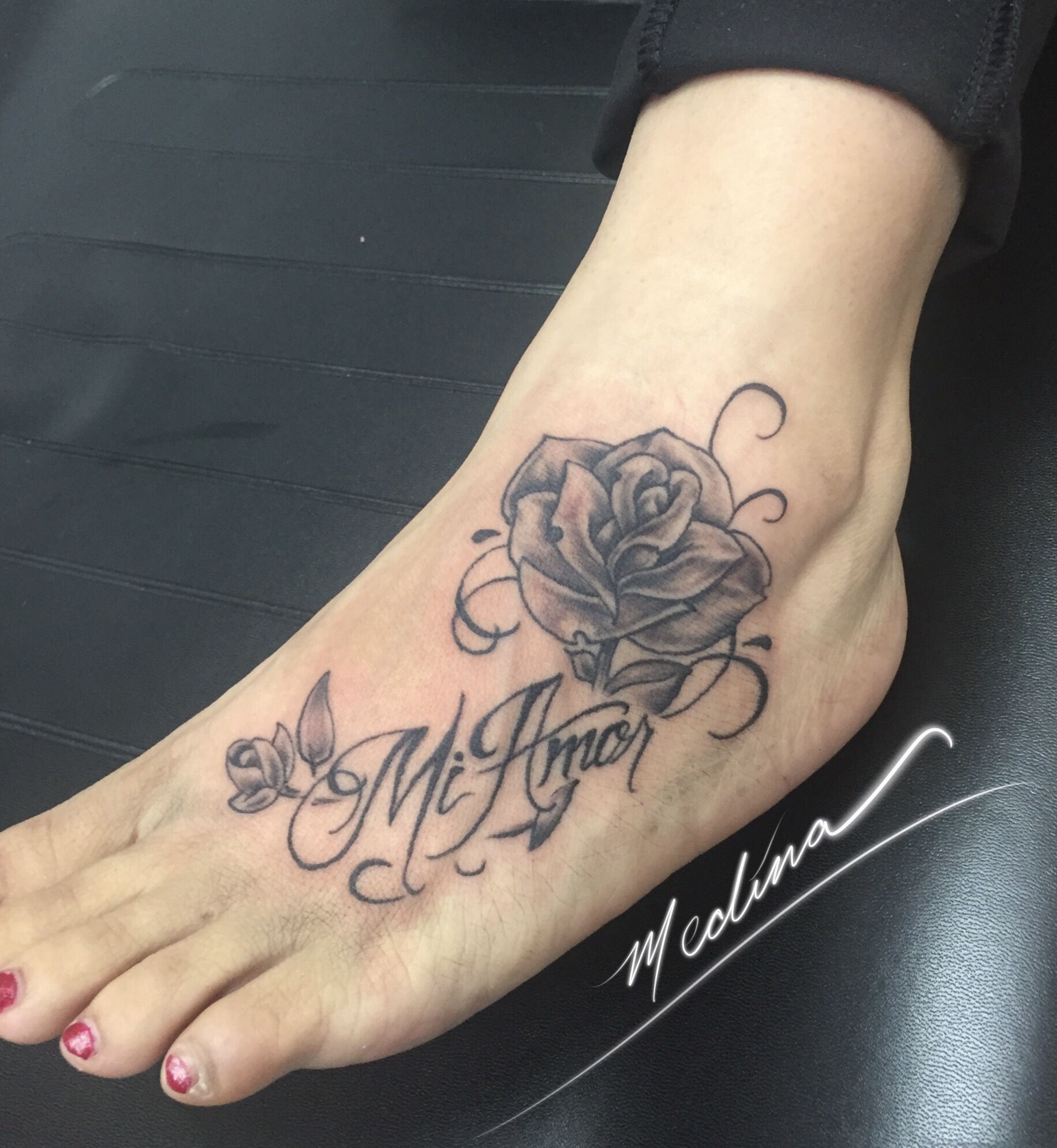 Mi Amor – Michael Medina Art 1989_x_1831_jpg