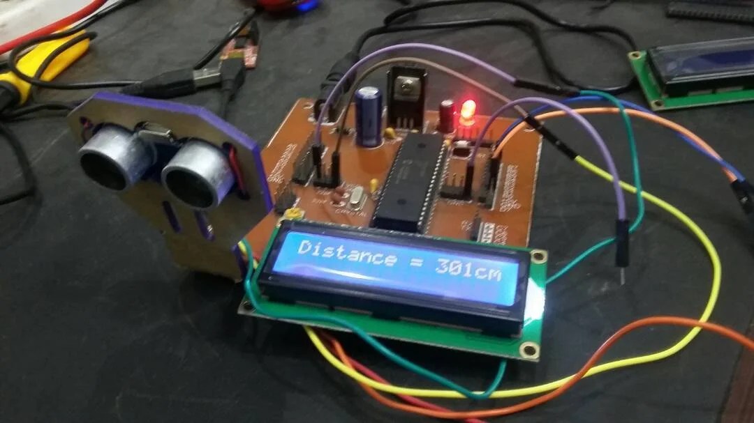 Ultrasonic sensor interfacing with pic microcontroller : distance ...