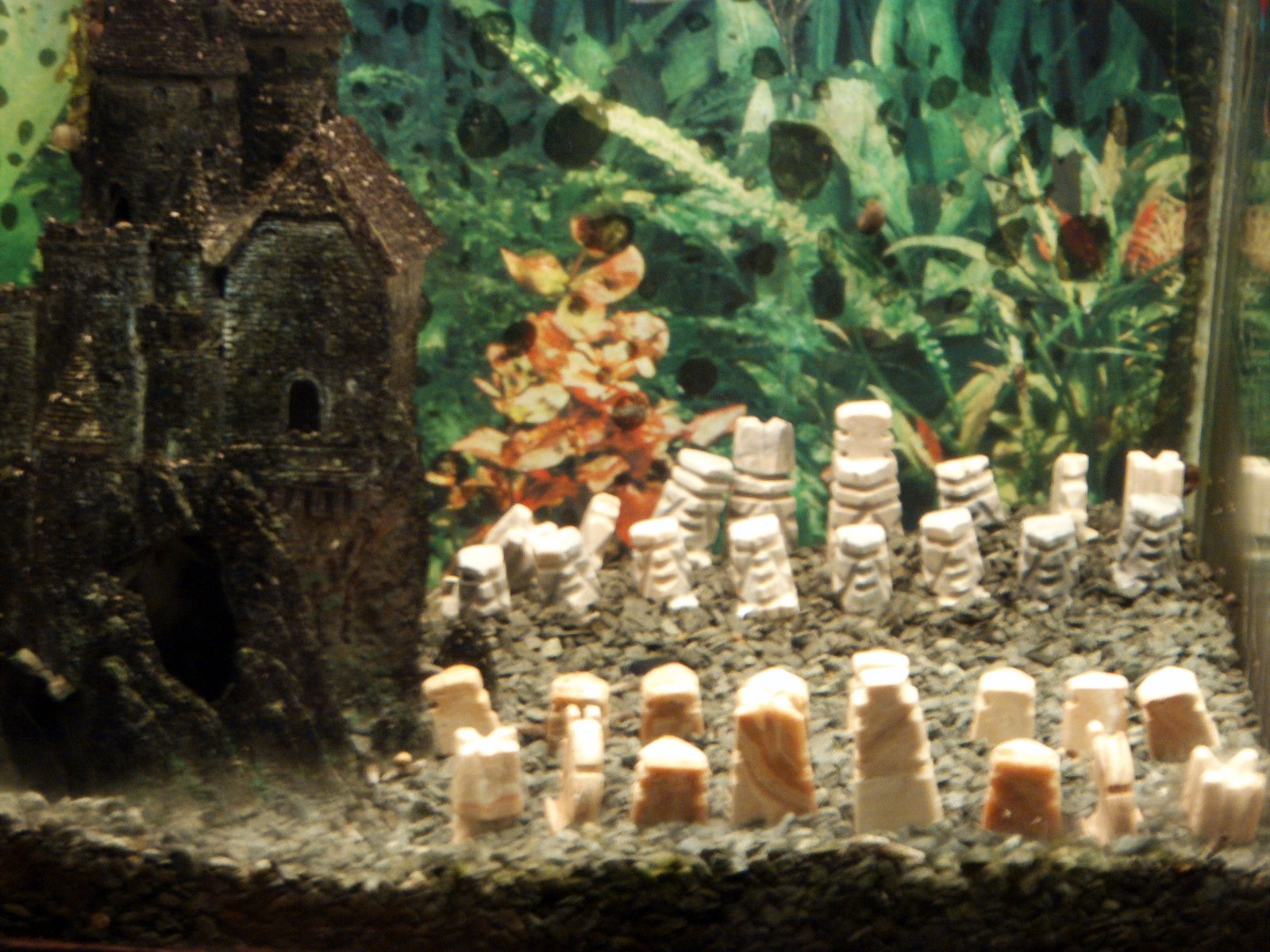 marble chess aquarium decoration Creuzer