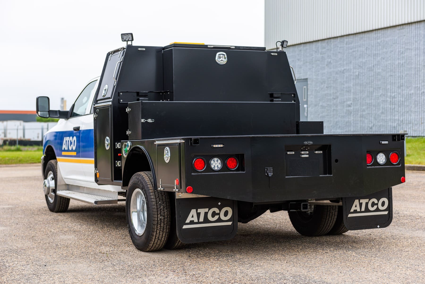 Purchasing used parts is a great way to save money on the repairs. Aluminum Welder Bodies Work Truck - Edmonton, AB - Milron