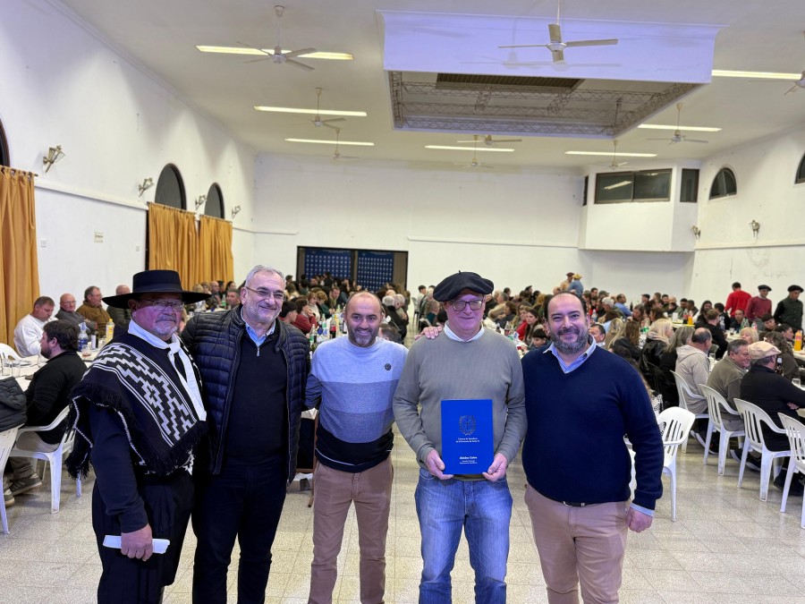 Angélica celebró los 76 años del Boching Club y lanzó una nueva edición del Festival de Coplas, Jinetes y Potros Angélica celebró los 76 años del Boching Club y lanzó una nueva edición del Festival de Coplas, Jinetes y Potros