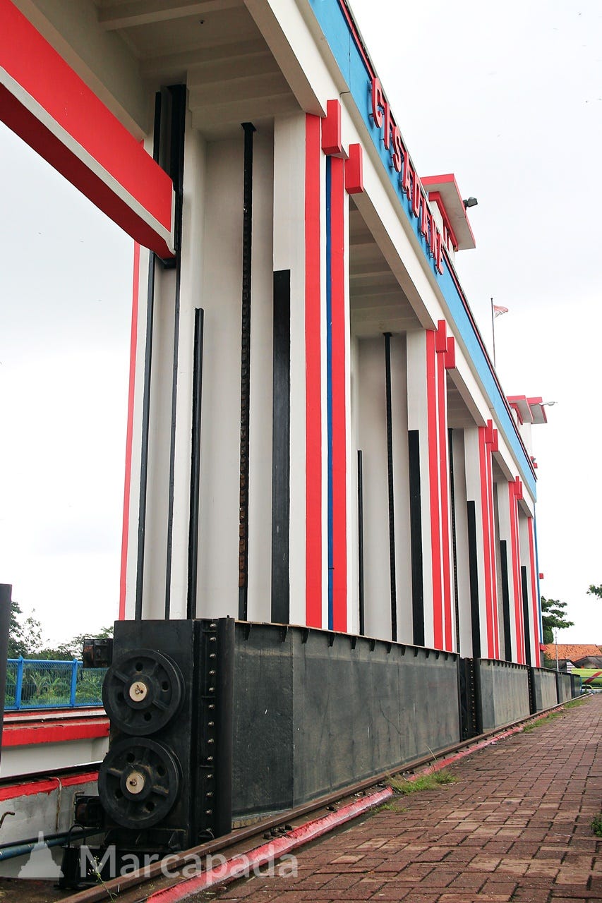 Pintu-pintu Tangerang. Menelusuri situs bersejarah di bagian… | by Yacob  Wijaya | Marcapada | Medium