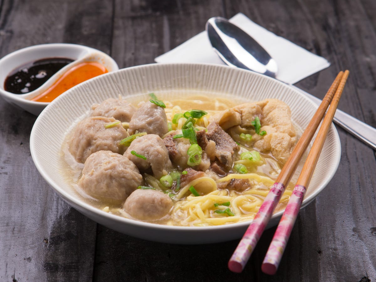 Resep Kuah Bakso Wonogiri. Artikel ini akan menjelaskan tentang… | by Ika  Cahyani | Medium