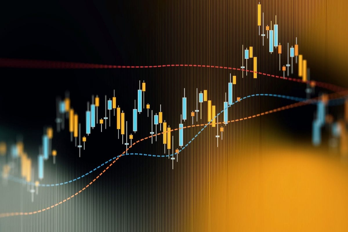 Wondering what cryptocurrencies to buy, and when? A Beginners Guide To Technical Analysis For Crypto Markets Candlesticks By T C Gunter Datadriveninvestor