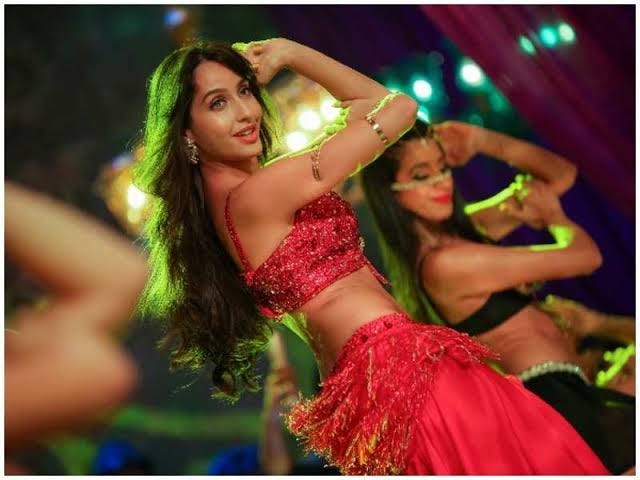 List download link lagu mp3 lagu india chikni chameli gratis and free streaming terbaru hanya. Songs Like Chikni Chameli After The Hot Singing Performance In The Dirty Picture Shreya Is Back Again With This Another Hot Song Milka Renanti