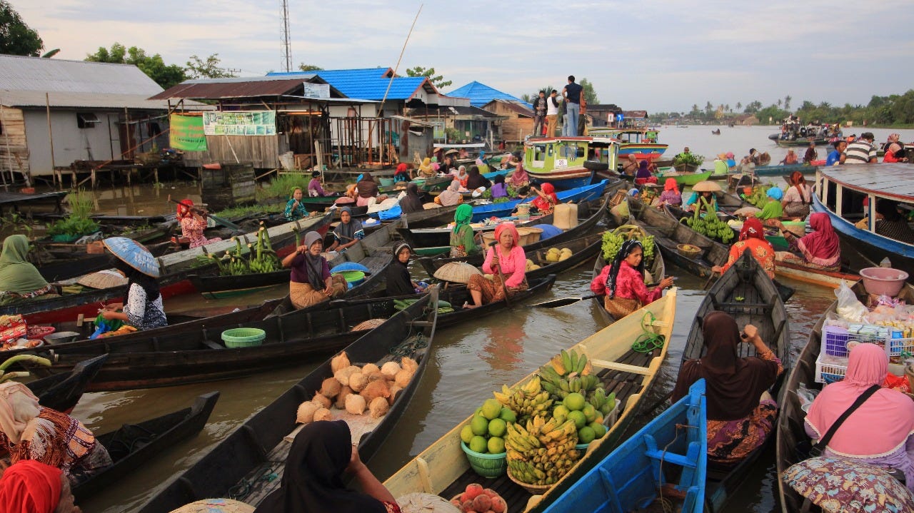 Kain Penyembuh dari Sasirangan. Banjarmasin, Kalimantan Selatan | by Kain  Kita (Kain by Indonesia) | Kain Kita | Medium