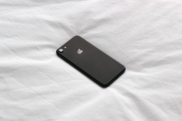 C’est quoi un iPhone reconditionné ? — Le guide complet | by Phonely |  Medium