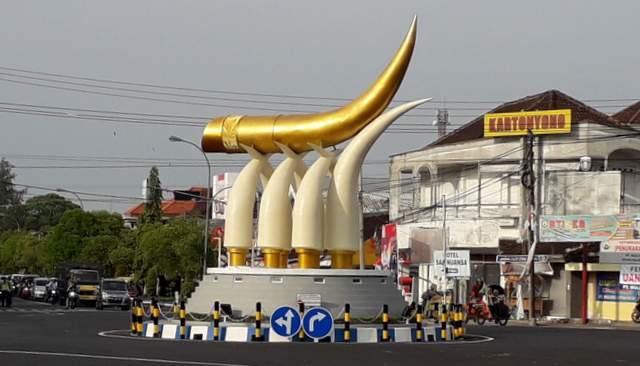 Apa Sih Kartonyono itu ?. Pernah dengar lagu “Kartonyono Medot… | by Kinanti Manis | Medium