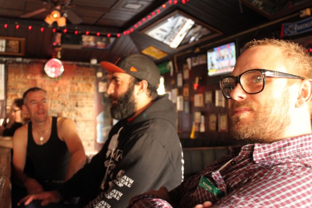 Earn money when you spend money. â™¥â™¥â™¥ Soplo Cardiaco en el Bar 500 Club - Mission Local