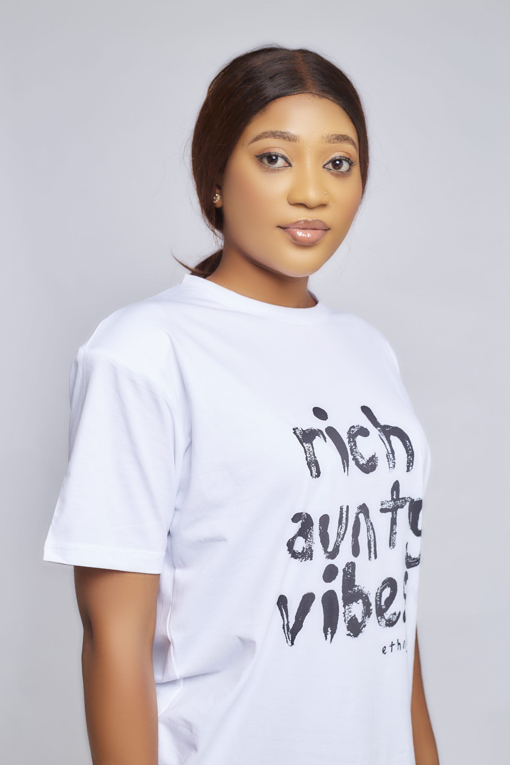 t shirt aunty