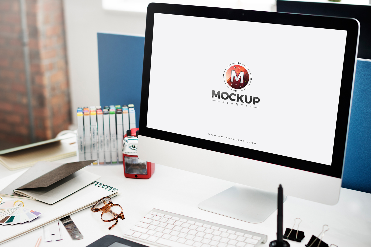 Including free magazine mockups, business card . Free Computer Mockup For Website Screen Presentation Mockup Planet